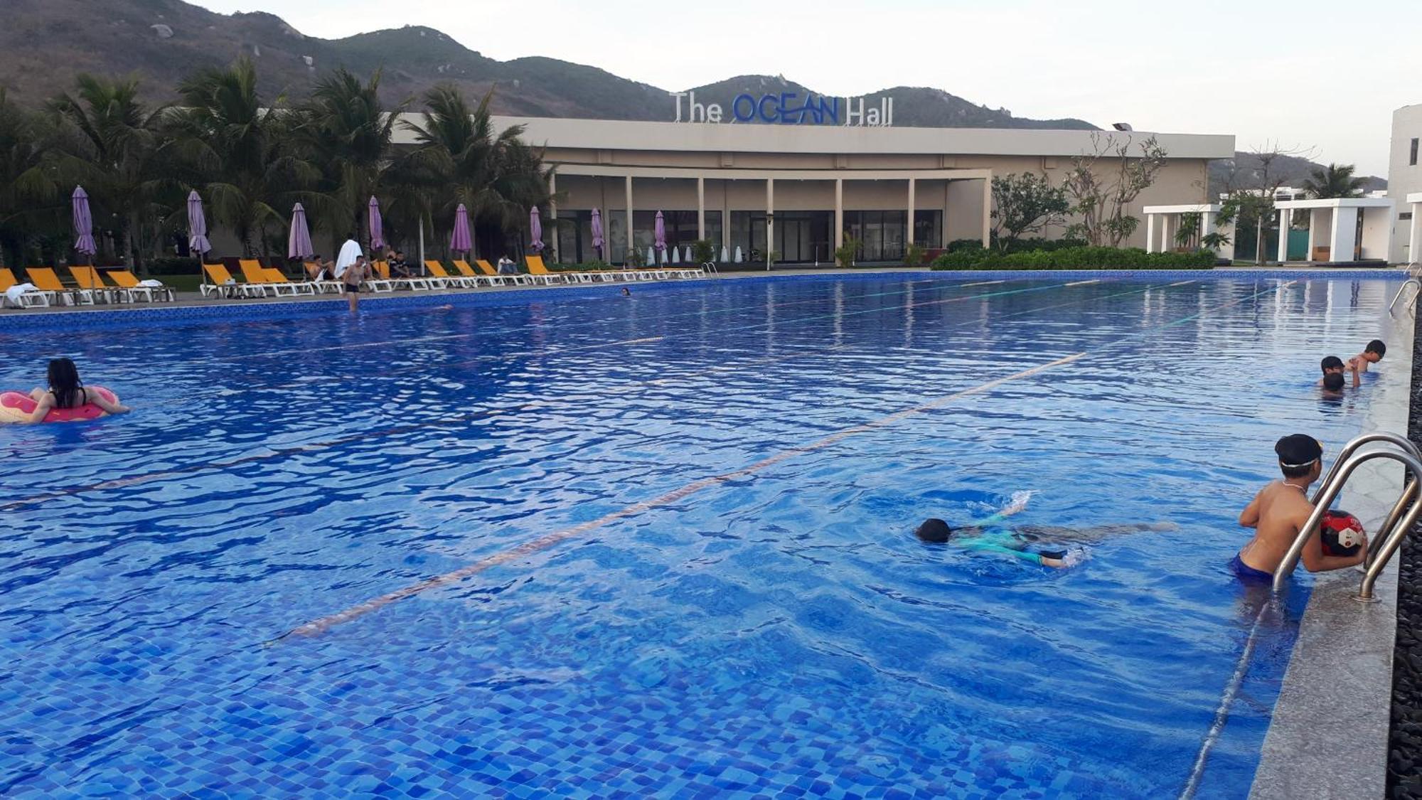 Khach San - Resort Oceanami - Long Hai Exteriör bild